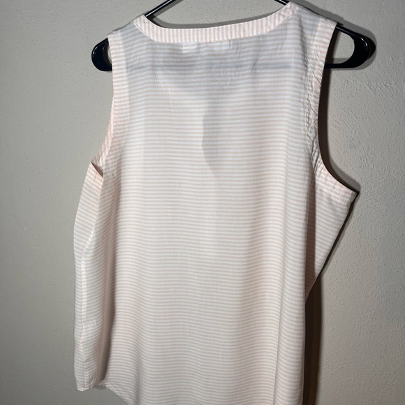 Liz Claiborne Sleeveless Blouse Button Placket Peach and White Horizontal stripe - Picture 3 of 5